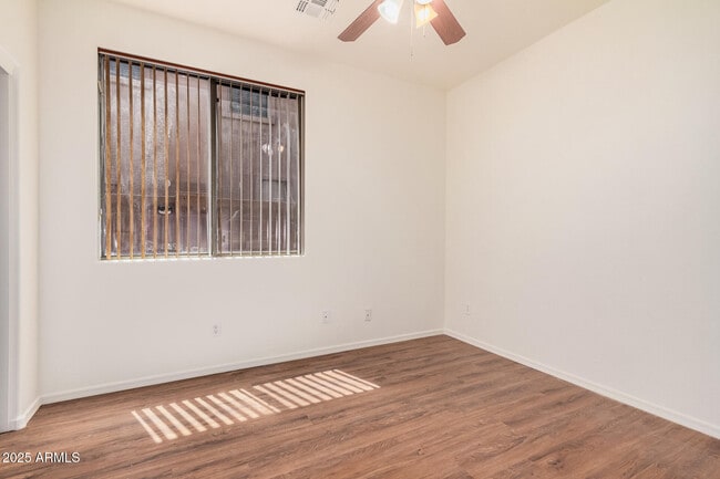 Building Photo - 7352 W Valencia Dr