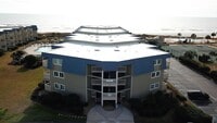 Building Photo - 9660 Shore Dr