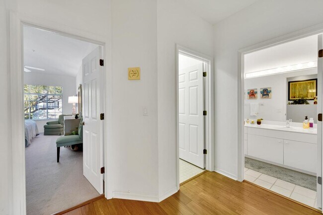 Building Photo - Seasonal 3br 2bath Condo in Harbor Lakes Community