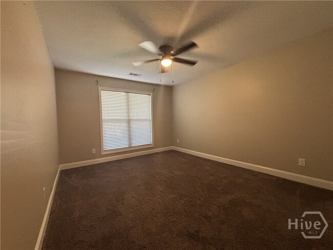 Building Photo - 140 Rolling Oaks Ln