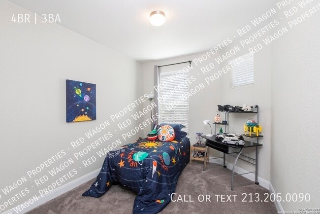 Building Photo - 9006 La Junta