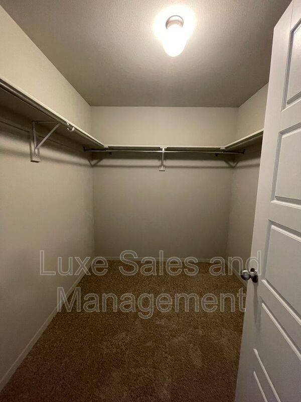 Building Photo - 16126 S 88th E Ave