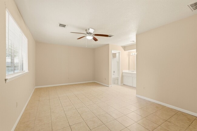 Building Photo - 823 Red Rock Canyon Dr