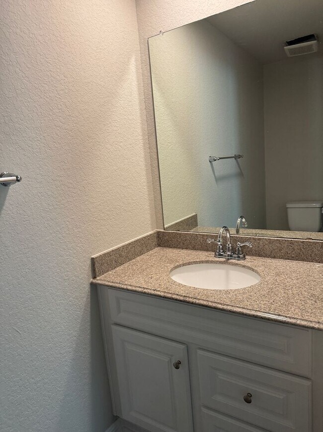 Building Photo - NEAR MEDICAL CENTER  |  GATED COMMUNITY   | 3 BEDROOMS  |  2.5 BATHS