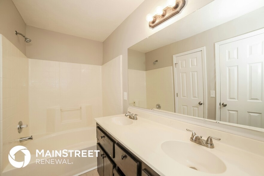 Building Photo - 90 Nellie Brook Dr SW