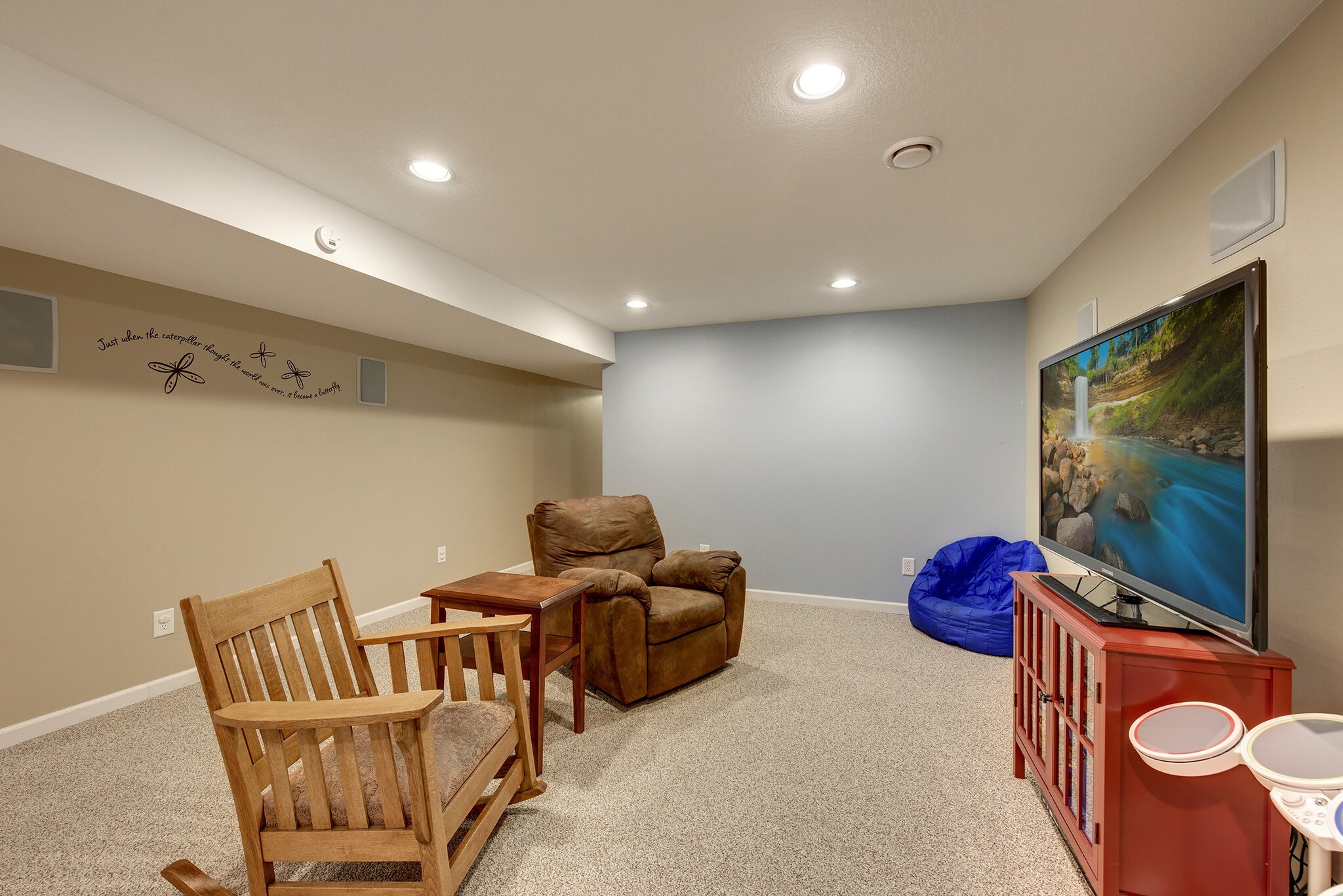 Building Photo - 1187 Blackhawk Dr SW