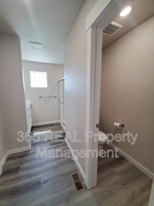 Building Photo - 1721 Westward Cir
