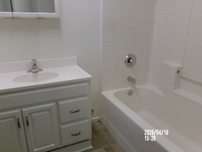 Building Photo - 4203 Manor St