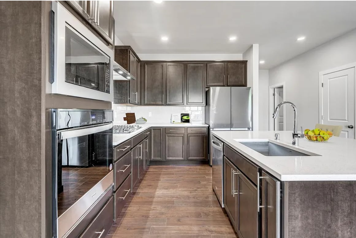 Building Photo - 7619 11th Pl SE