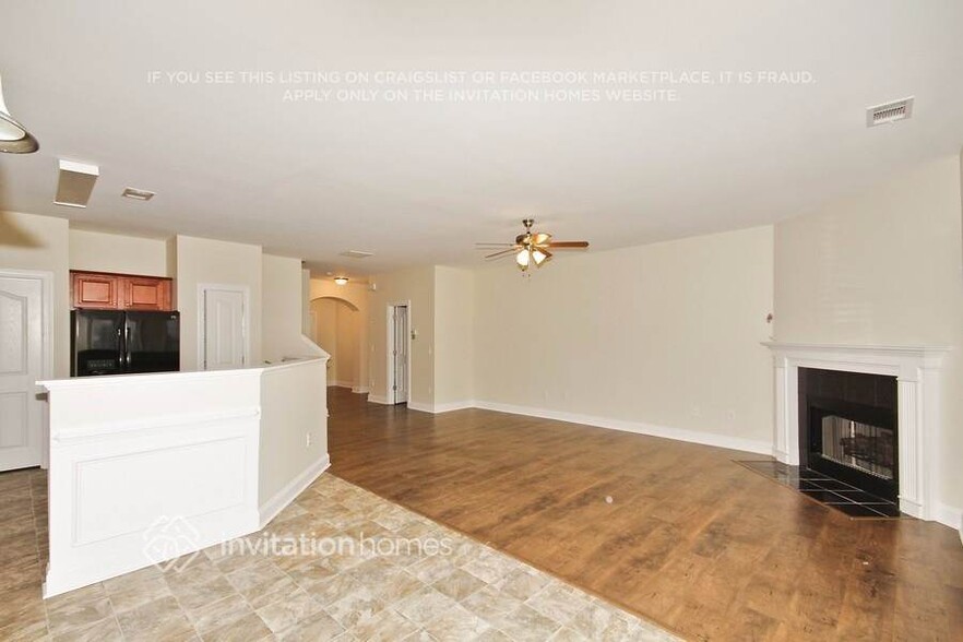 Building Photo - 5342 Catrina Way