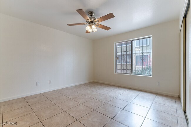 Building Photo - 1570 Jamielinn Ln