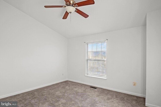 Building Photo - 1710 Fallowfield Ct