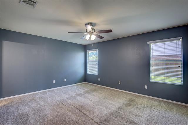 Building Photo - 7000 Sylvan Meadows Dr