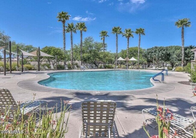 Building Photo - Beautiful and Spacious Cortana at Desert Oasis Home!! Community Pool!