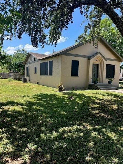 Building Photo - 19 S 15th St