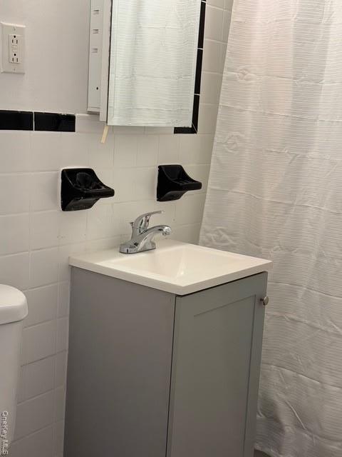 Building Photo - 175-45 88th Ave