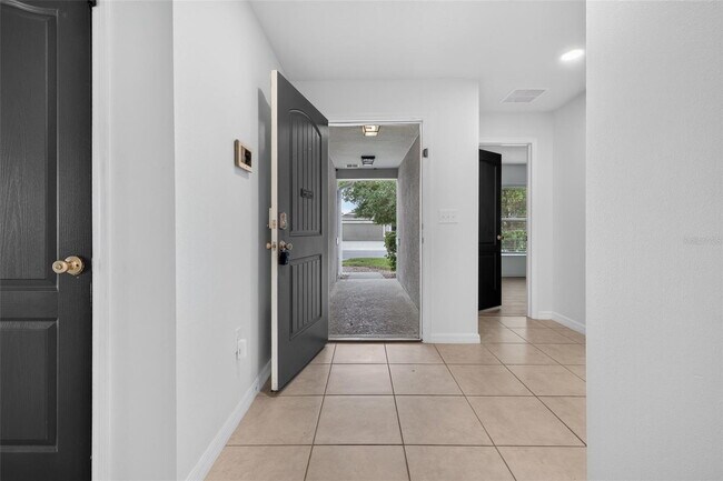 Building Photo - 1097 Augustus Dr