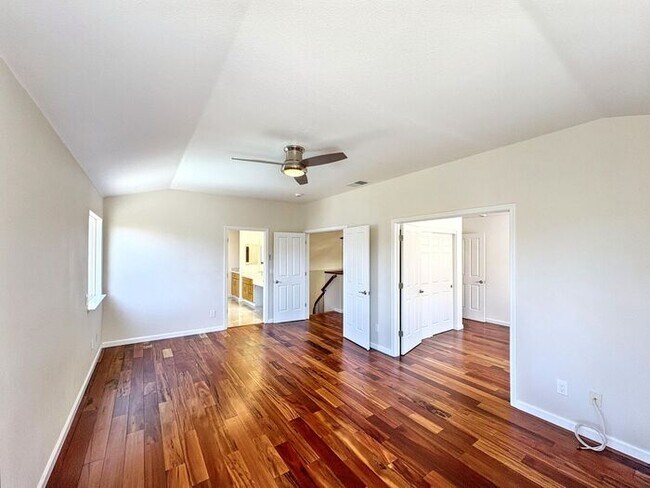 Building Photo - 1905 Paradise Peak Ct