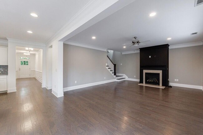 Building Photo - 11760 Stratham Dr