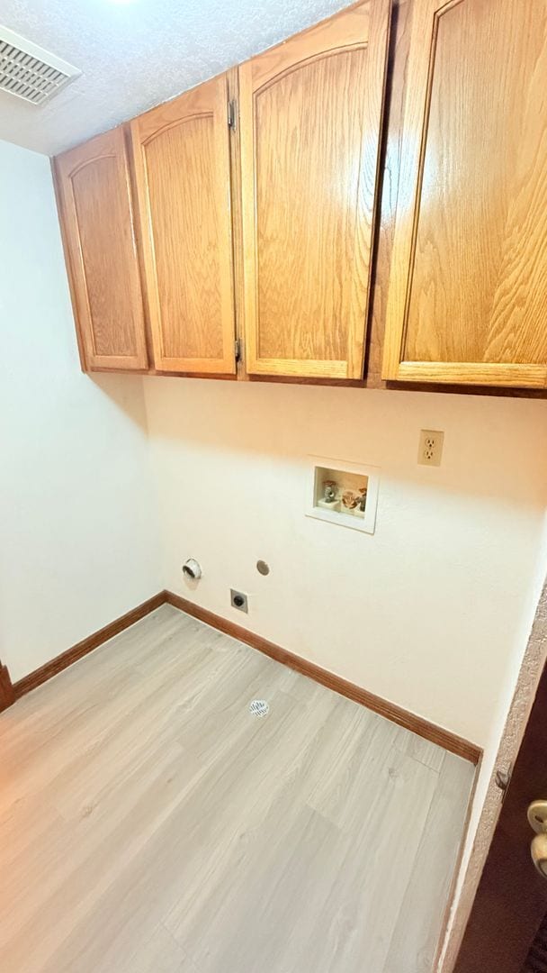 Building Photo - Charming Multi-Level Home in the Heart of ...