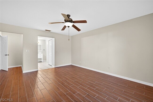 Building Photo - 5727 Rose Garden Rd