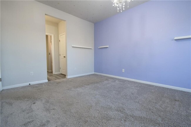 Building Photo - 5250 Whisper Point Blvd