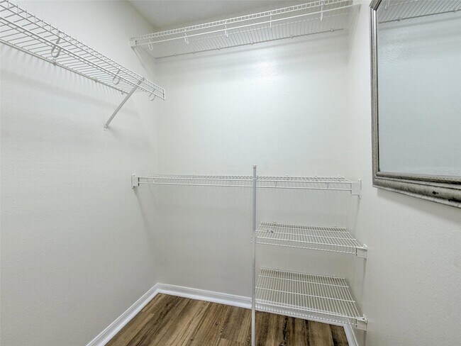 Building Photo - 11407 Wellman Dr