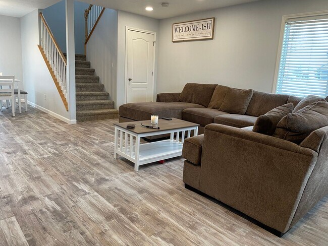 Building Photo - Beautiful Updated Nampa Home!