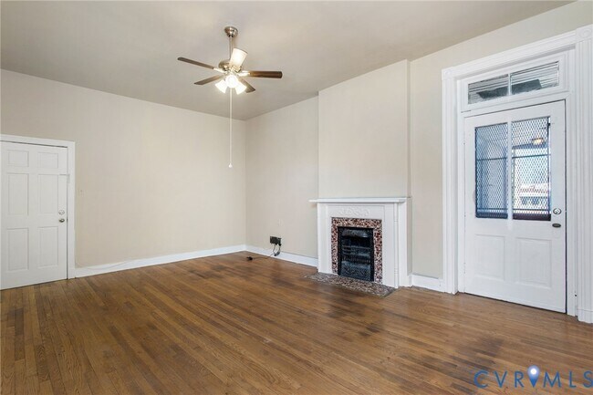 Building Photo - 2604 Grove
