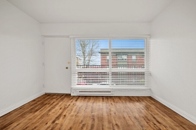 Interior Photo - The Melbourne Apartments