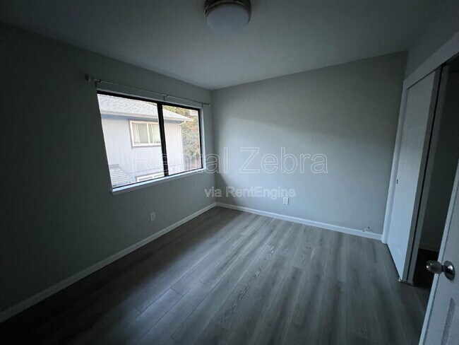 Building Photo - 141 Agua Caliente Rd W