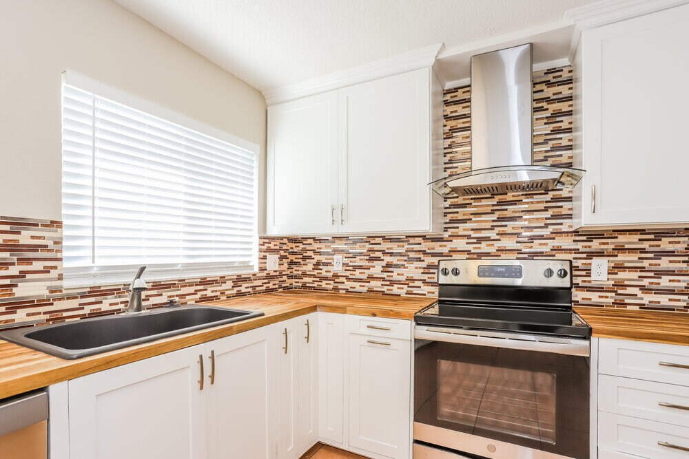 Building Photo - 1209 Alpine Lake Dr