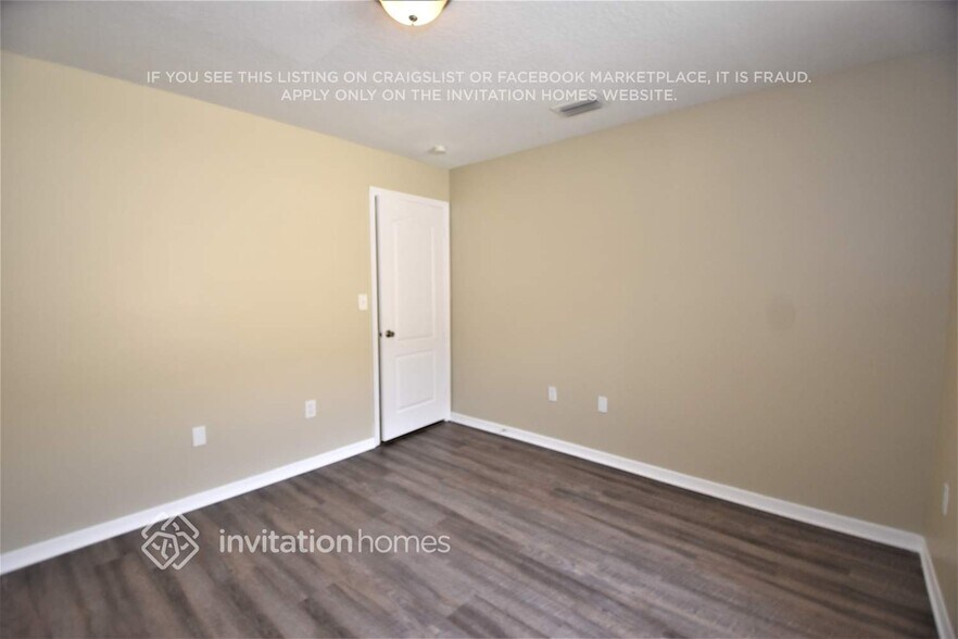 Building Photo - 17184 SW 143rd Pl