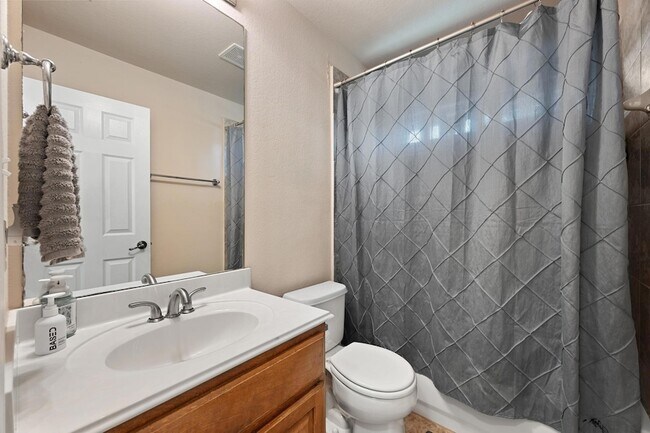 Building Photo - 22140 Rose Grass Ln