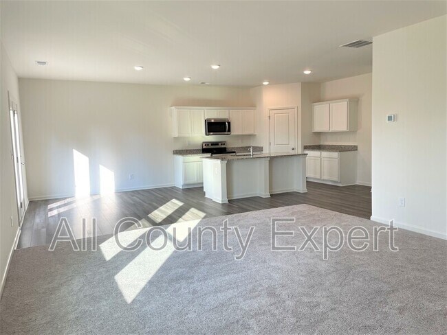 Building Photo - 226 San Marino Wy NW
