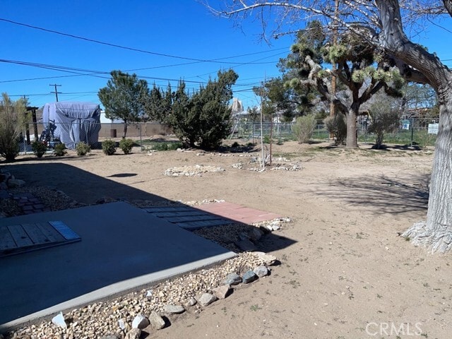 Building Photo - 16088 Chestnut St