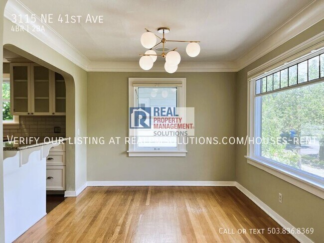 Building Photo - 3115 NE 41st Ave