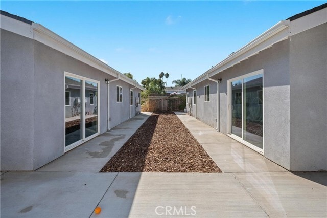 Building Photo - 7445 Balcom Ave