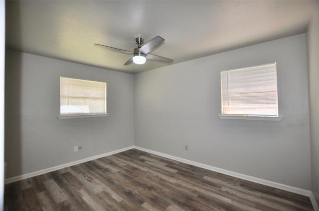 Building Photo - 1204 Bois D Arc St