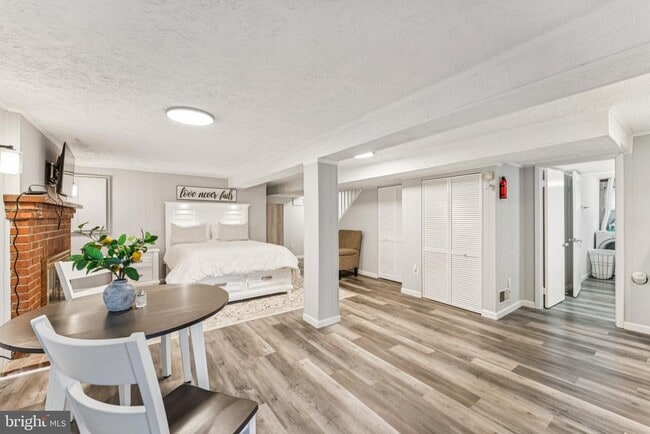 Building Photo - 3409 Southern Ave SE