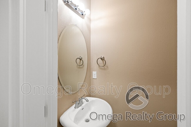 Building Photo - 5185 Gamepoint Dr