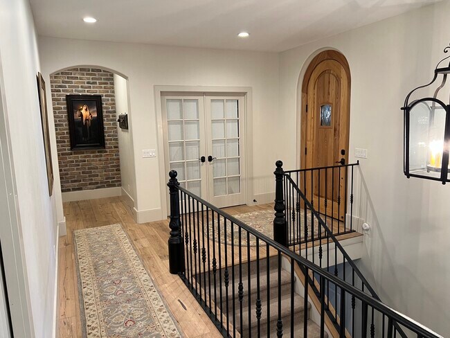 Building Photo - 129 S 700 E