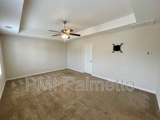 Building Photo - 1 Belle Ct