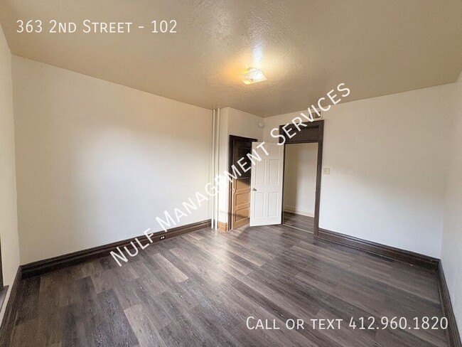 Building Photo - 3 Bed, 1 Bath Apartment in Pitcairn