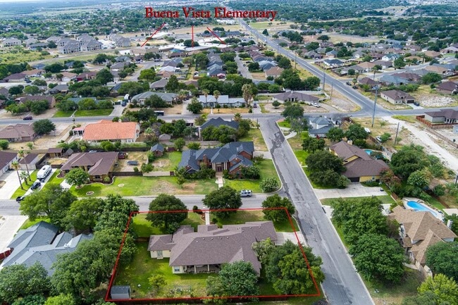 Building Photo - 100 Timber Rock Dr