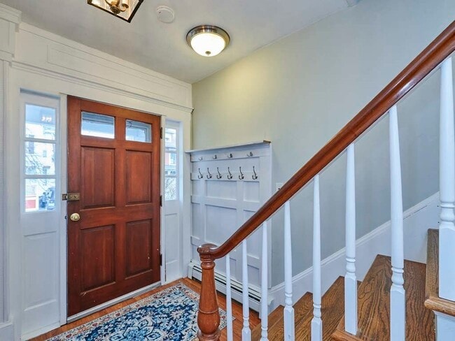 Building Photo - 36 E Foster St