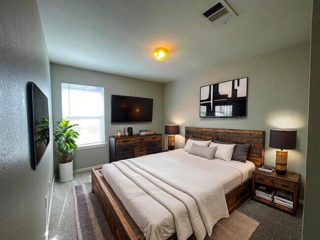 Building Photo - 2305 Bakers Way