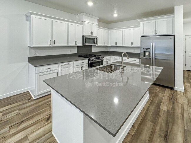 Building Photo - 4117 W Steel Grey Ln