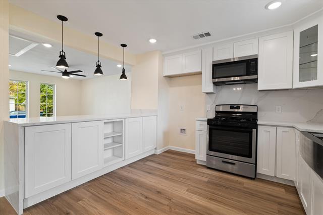 Building Photo - 8734 Westfield Dr