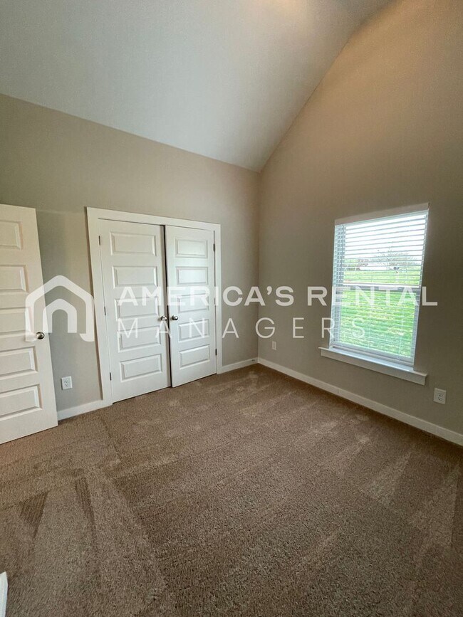 Building Photo - Home for Rent in Eastaboga, AL!!! Availabl...